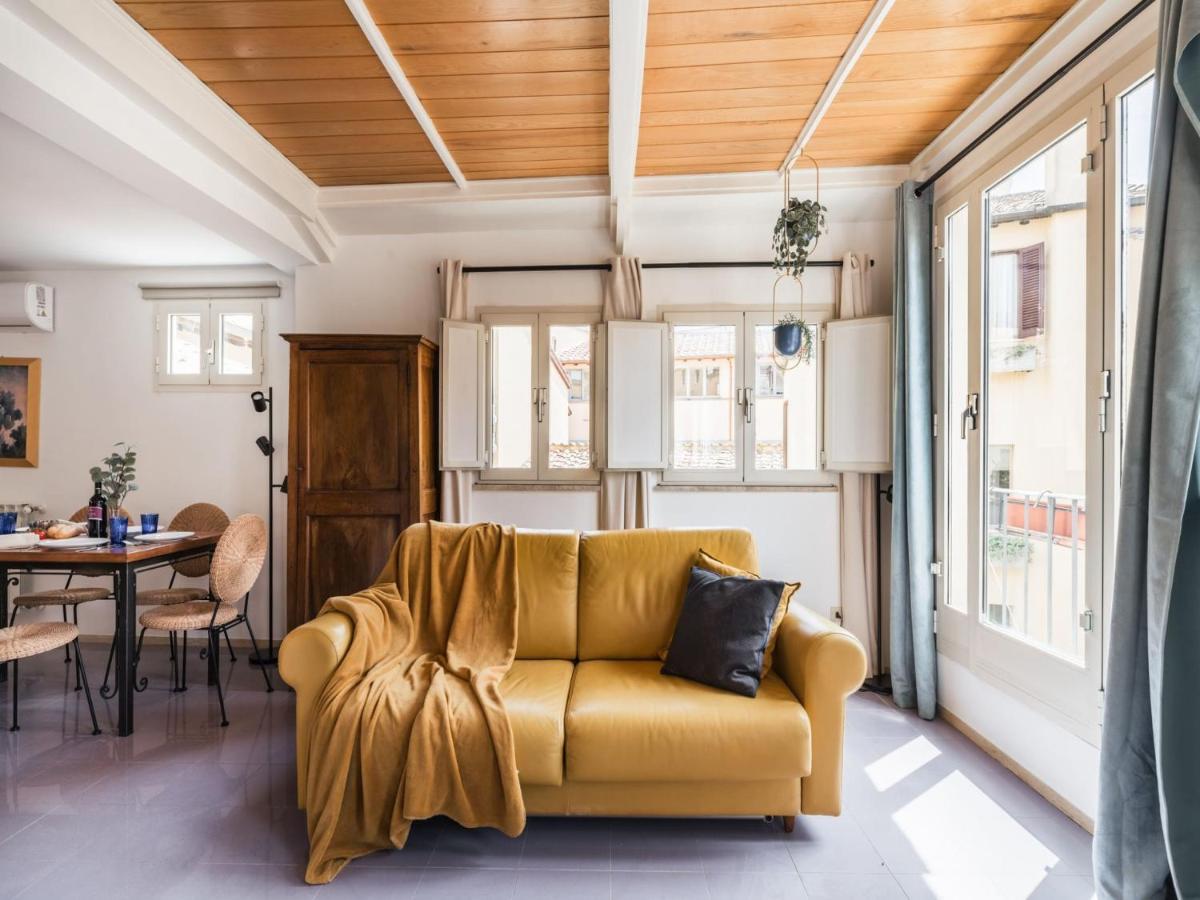 The Best Rent - Two-Bedroom Apartment With Terrace Near Trevi Fountain Rome Luaran gambar
