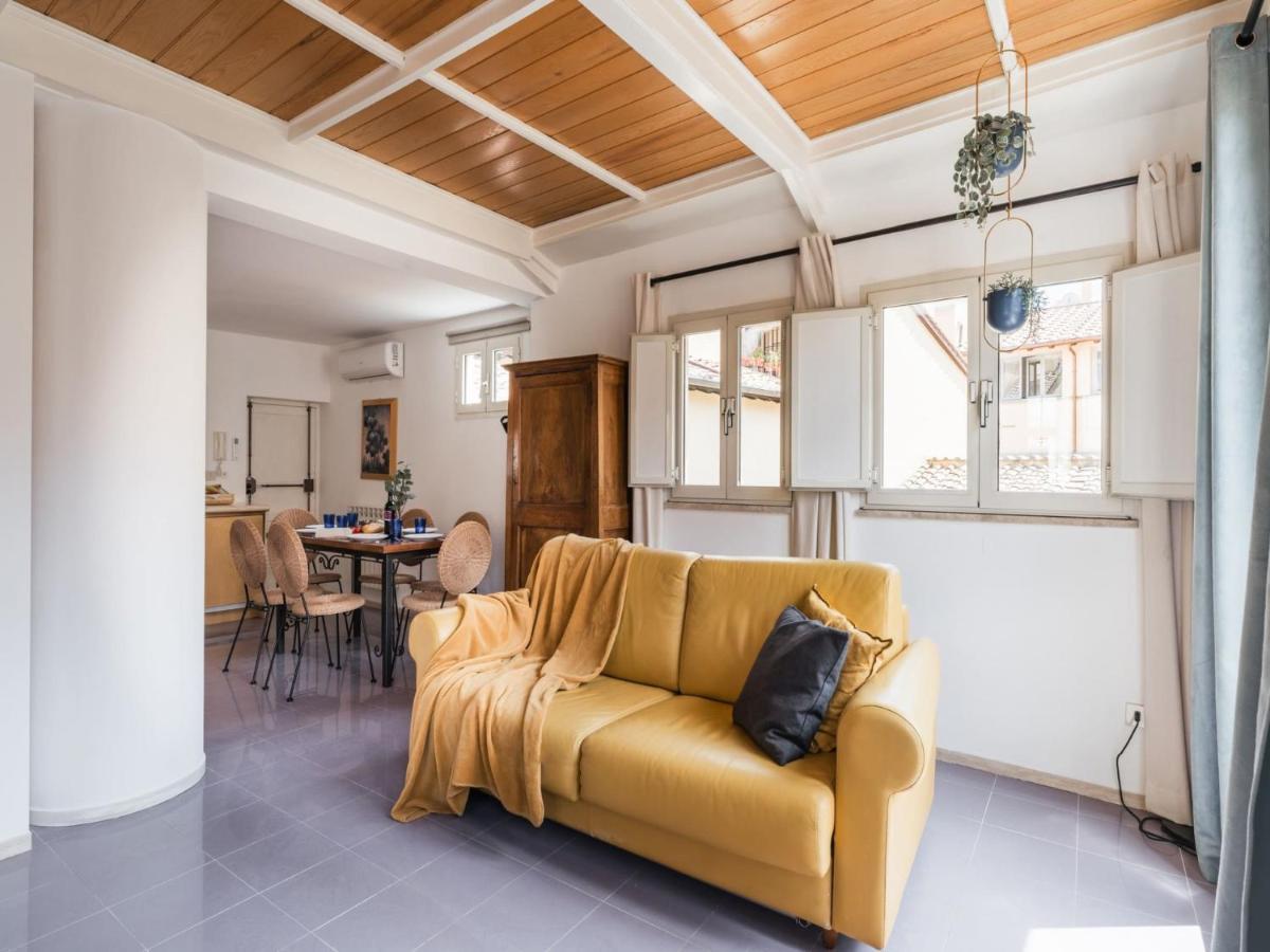The Best Rent - Two-Bedroom Apartment With Terrace Near Trevi Fountain Rome Luaran gambar