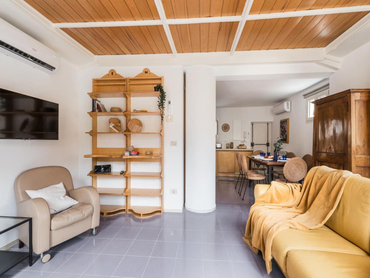 The Best Rent - Two-Bedroom Apartment With Terrace Near Trevi Fountain Rome Luaran gambar