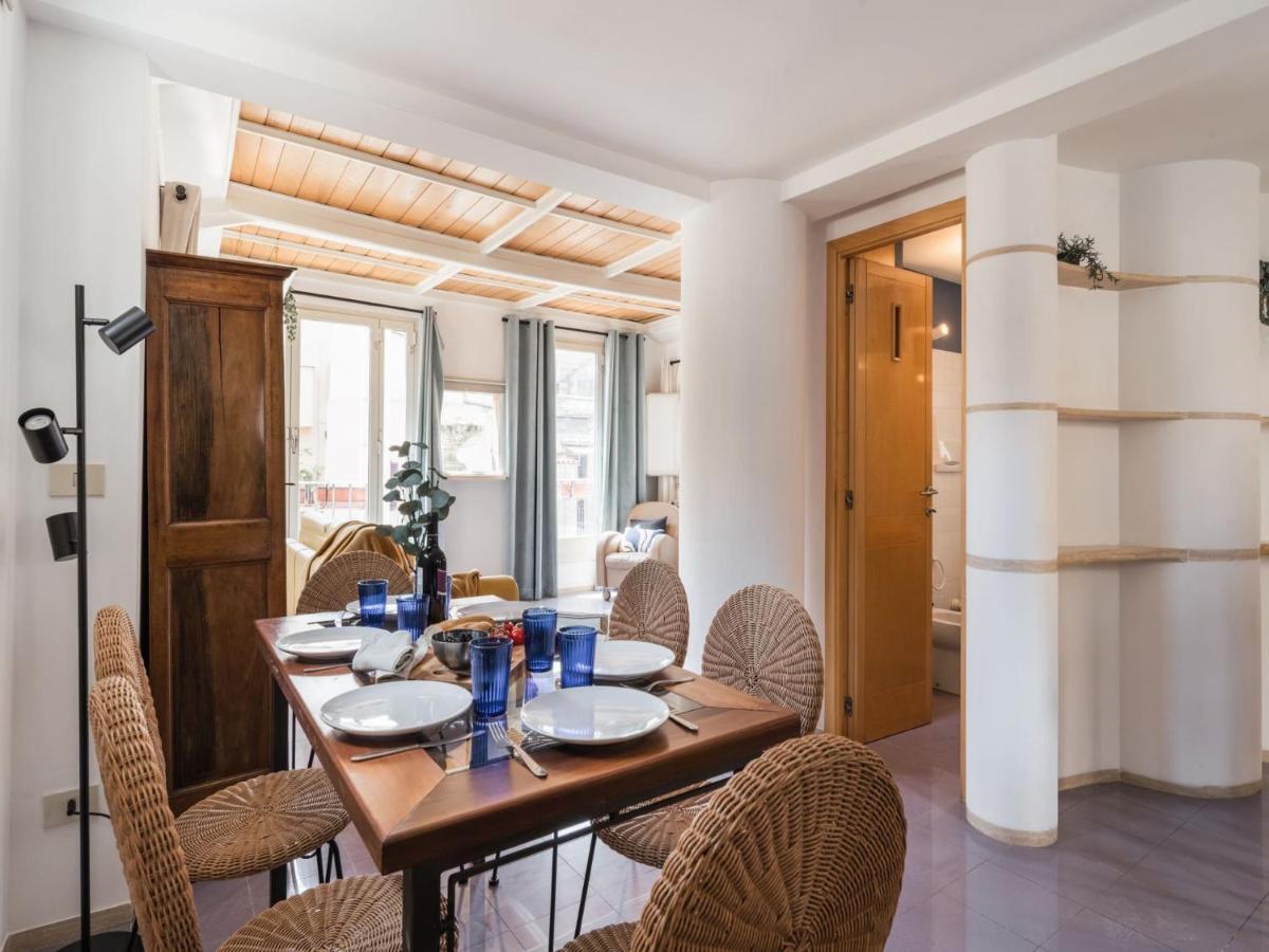 The Best Rent - Two-Bedroom Apartment With Terrace Near Trevi Fountain Rome Luaran gambar