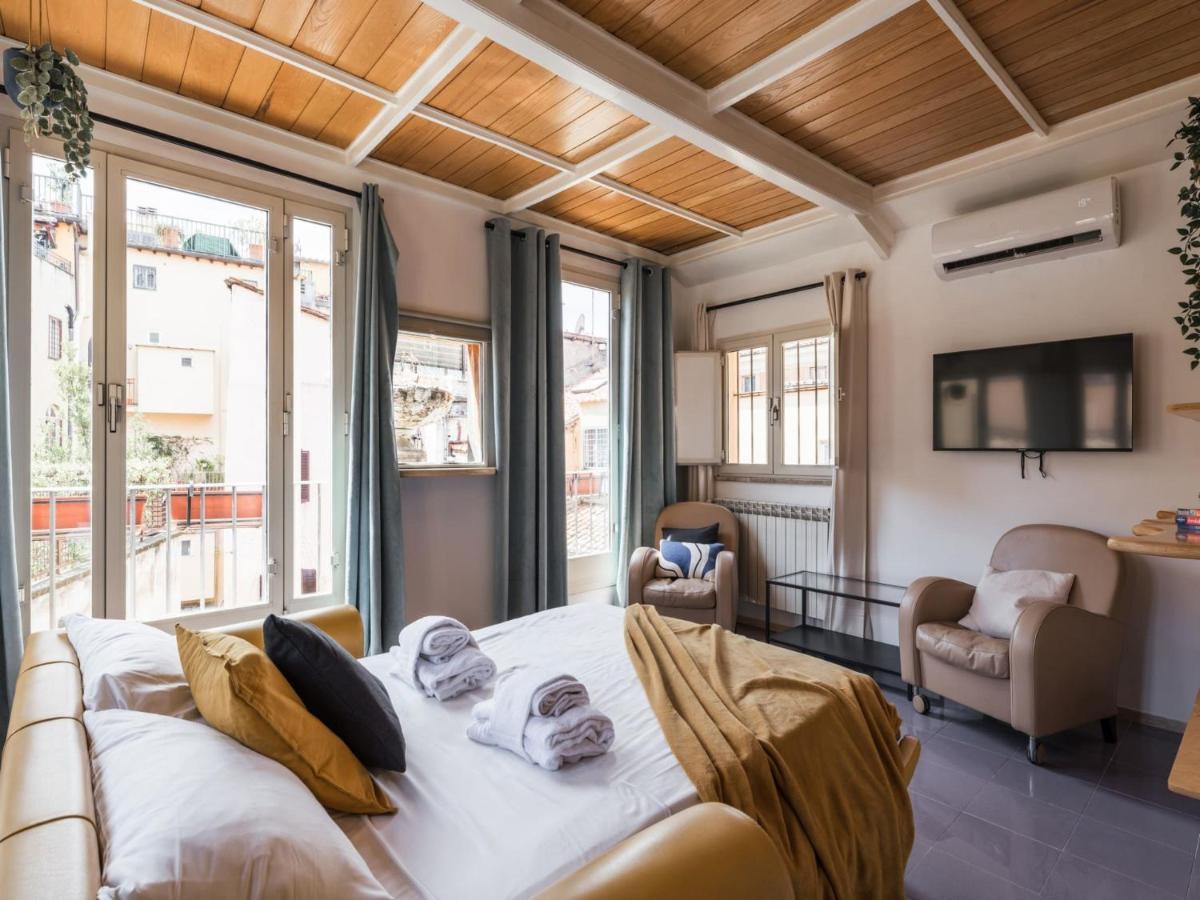 The Best Rent - Two-Bedroom Apartment With Terrace Near Trevi Fountain Rome Luaran gambar
