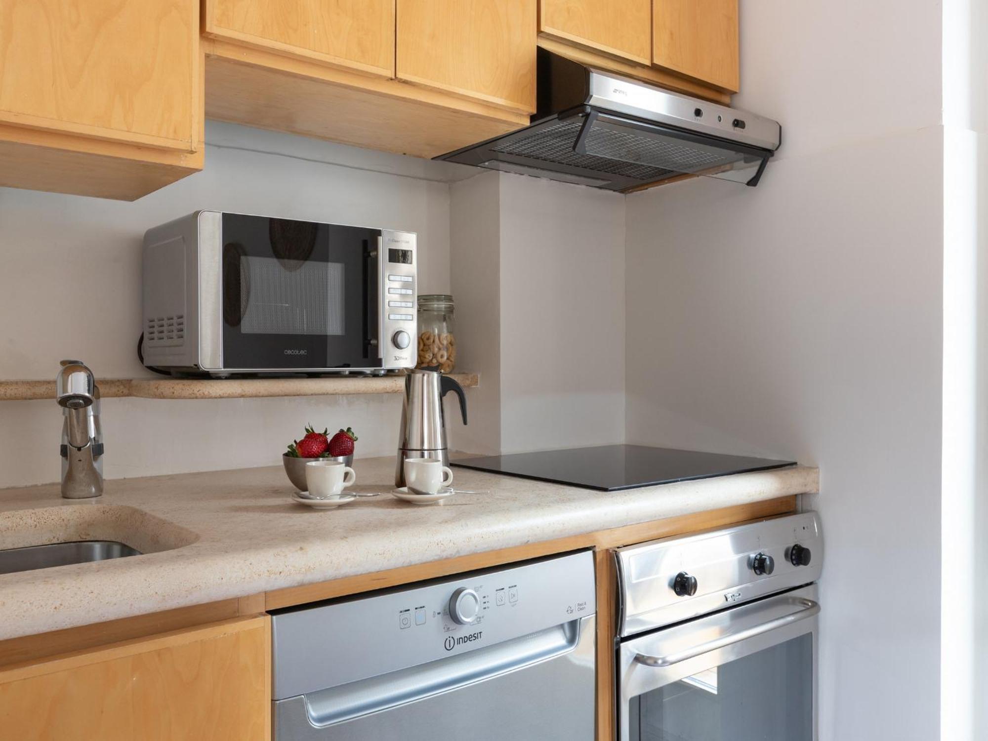The Best Rent - Two-Bedroom Apartment With Terrace Near Trevi Fountain Rome Luaran gambar