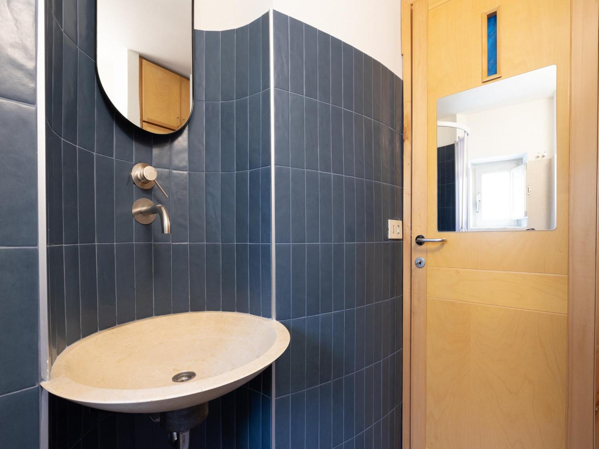 The Best Rent - Two-Bedroom Apartment With Terrace Near Trevi Fountain Rome Luaran gambar
